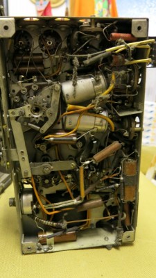 522 chassis bottom.JPG