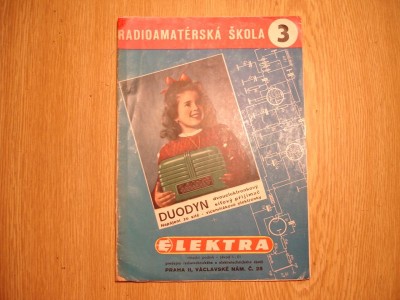 Radioamatérská škola č. 3 002_b.jpg